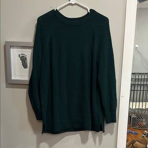 Dark Green Knit Pullover Sweater